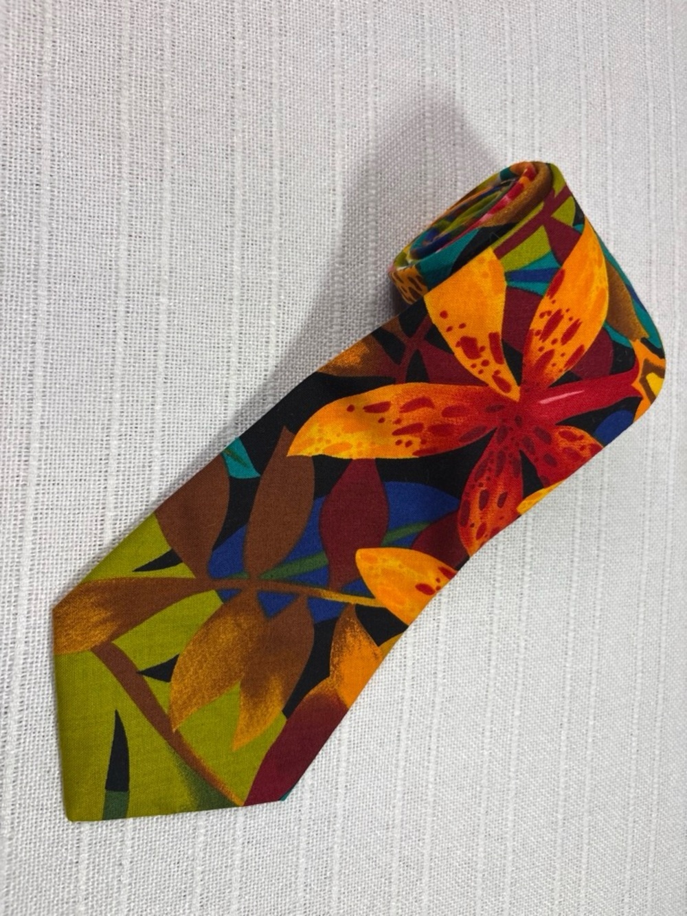 Hilo Hattie Hawaiian Necktie Floral Tropical Multicolored Cotton OS EUC